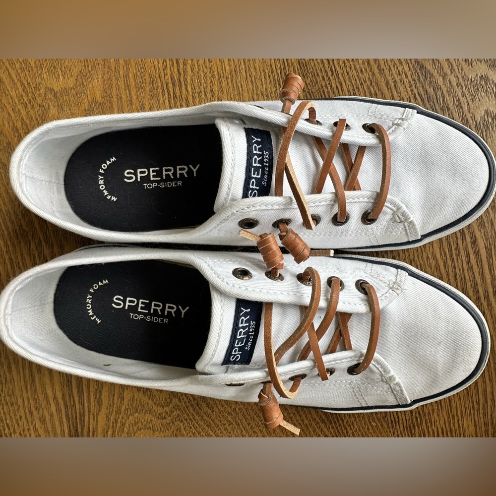 Sperry topsiders canvas with leather laces